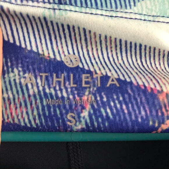 Athleta Luminous Powder Peak Leggings - Picture 6 of 8